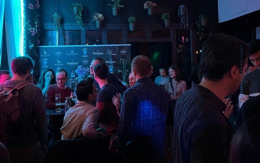 Hangout image
