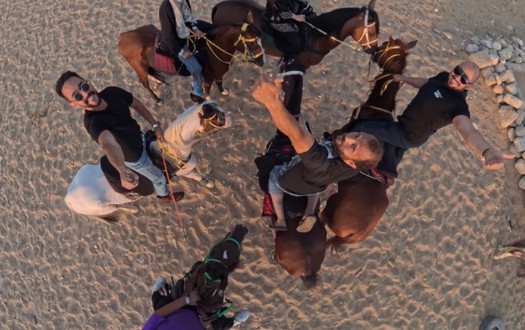 Hangout image