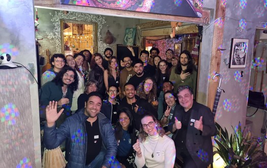 Hangout image