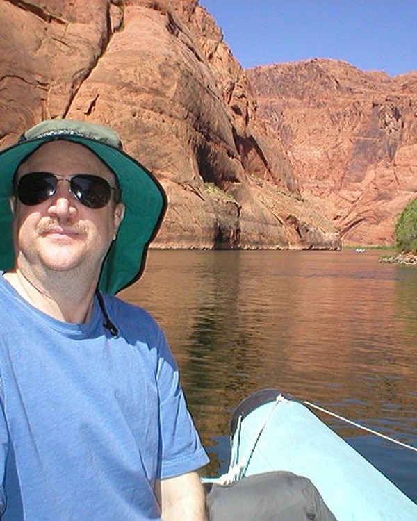 Couchsurfing profile picture for @zu