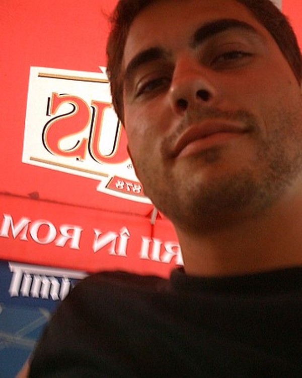 Couchsurfing profile picture for @kuala