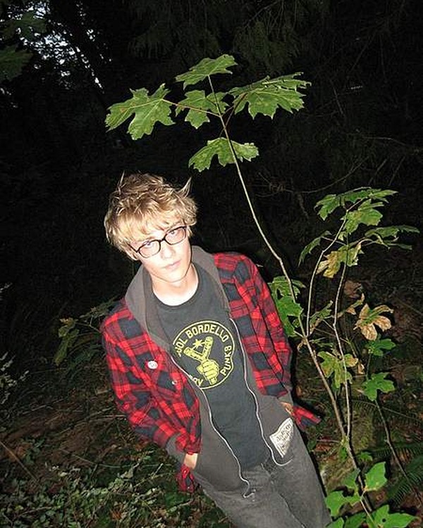 Couchsurfing profile picture for @vegetable