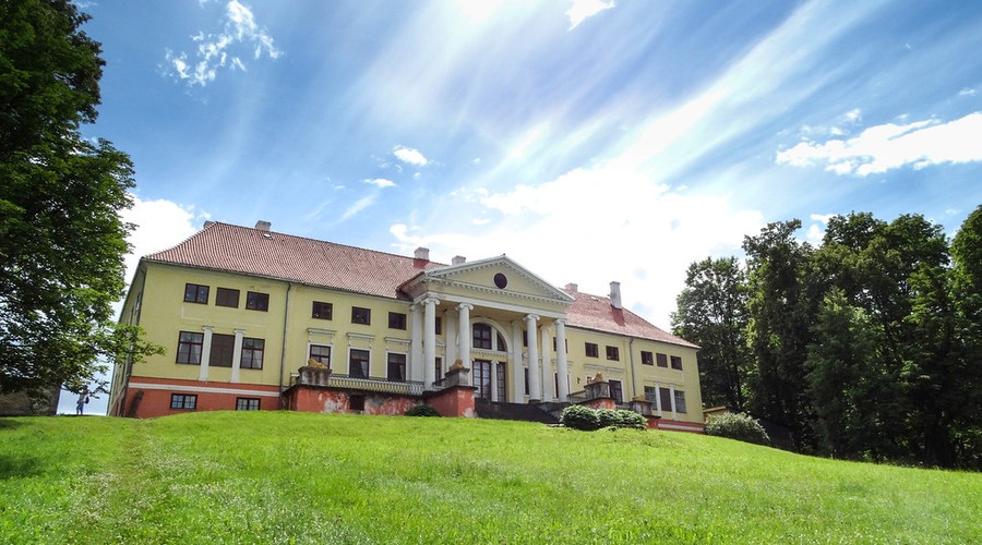 Kandava