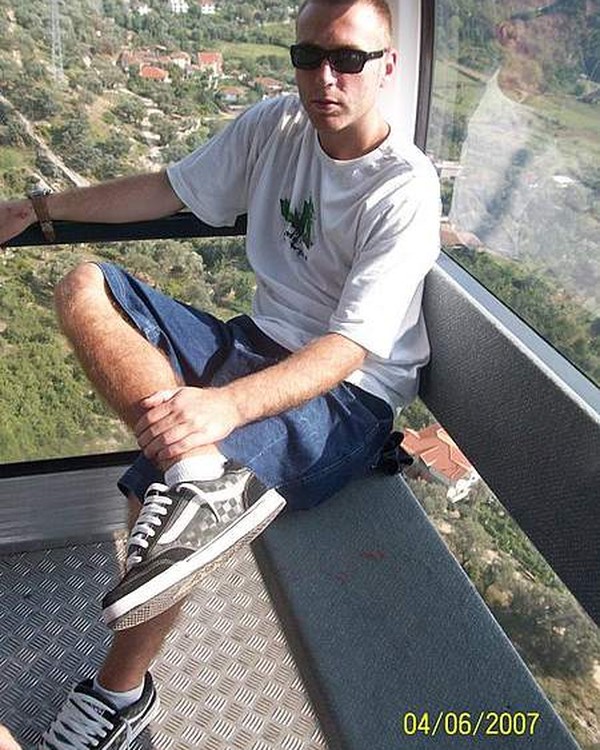 Couchsurfing profile picture for @orator