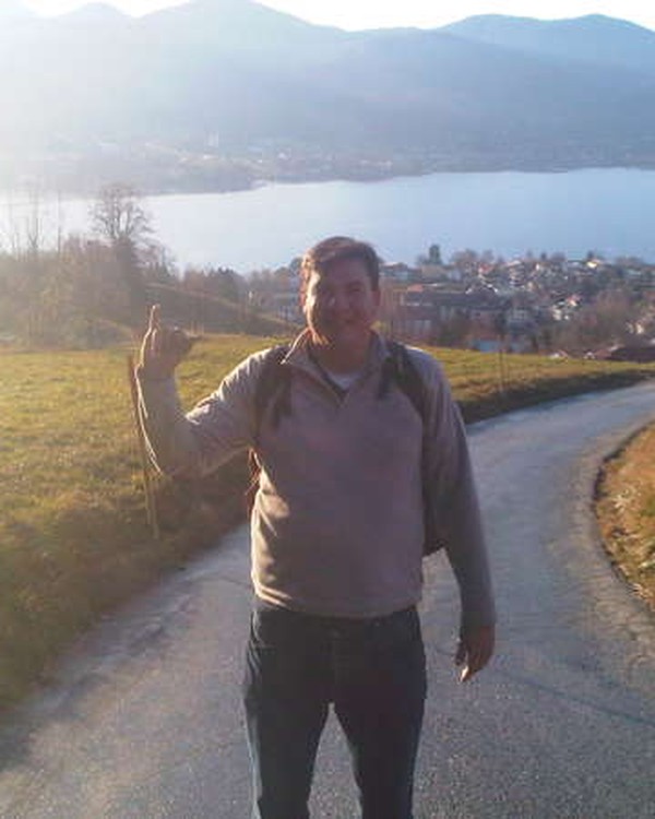 Couchsurfing profile picture for @volk