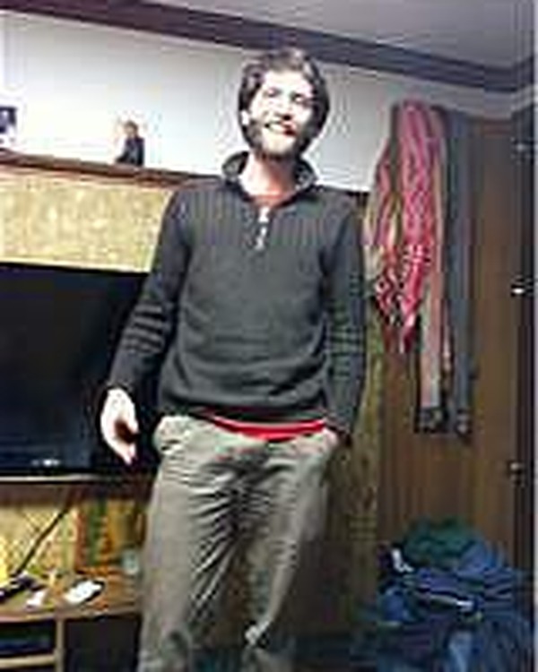 Couchsurfing profile picture for @cq