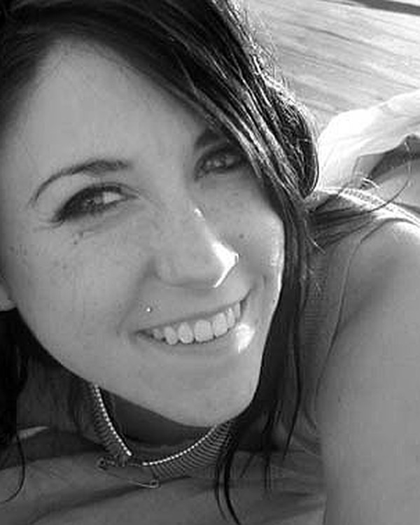 Couchsurfing profile picture for @sydney