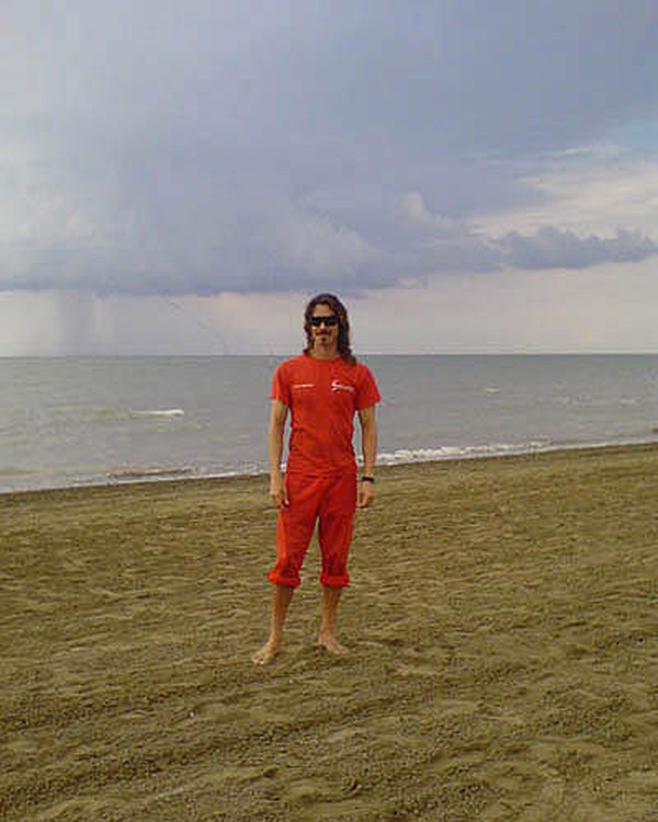 Couchsurfing profile picture for @sixteen