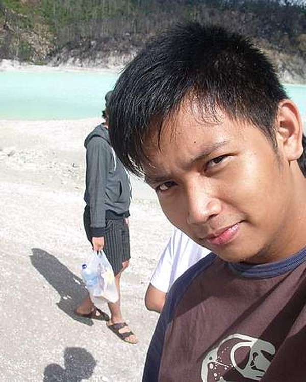 Couchsurfing profile picture for @indonesian