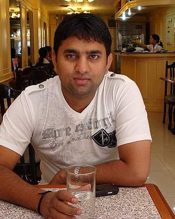 Couchsurfing profile picture for @ubaid