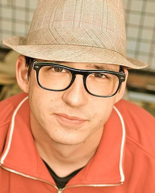 Couchsurfing profile picture for @mem0