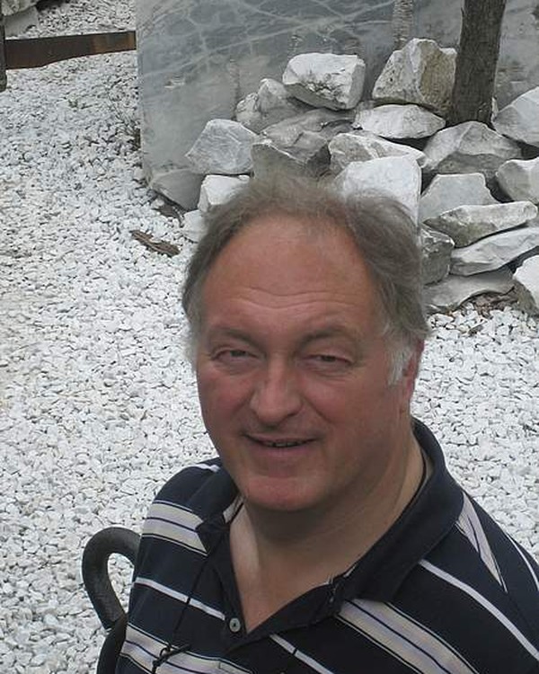 Couchsurfing profile picture for @visit