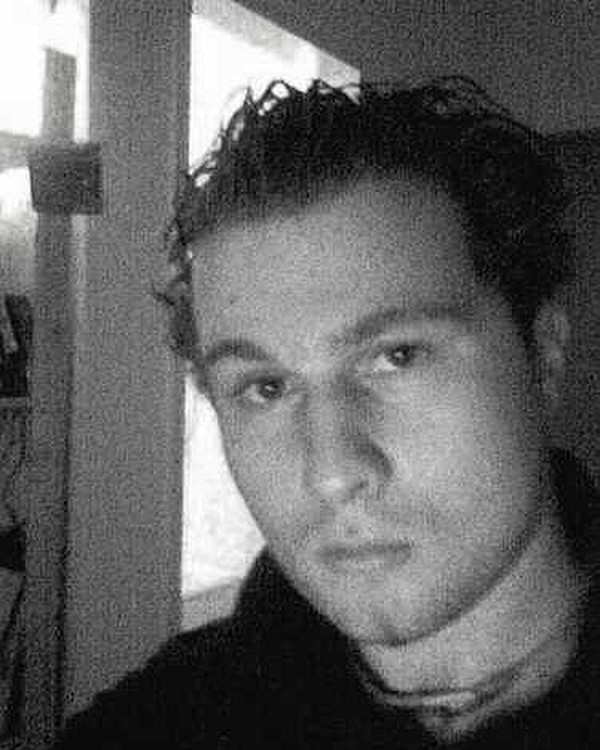 Couchsurfing profile picture for @curiosity