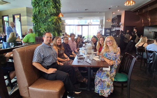 Hangout image