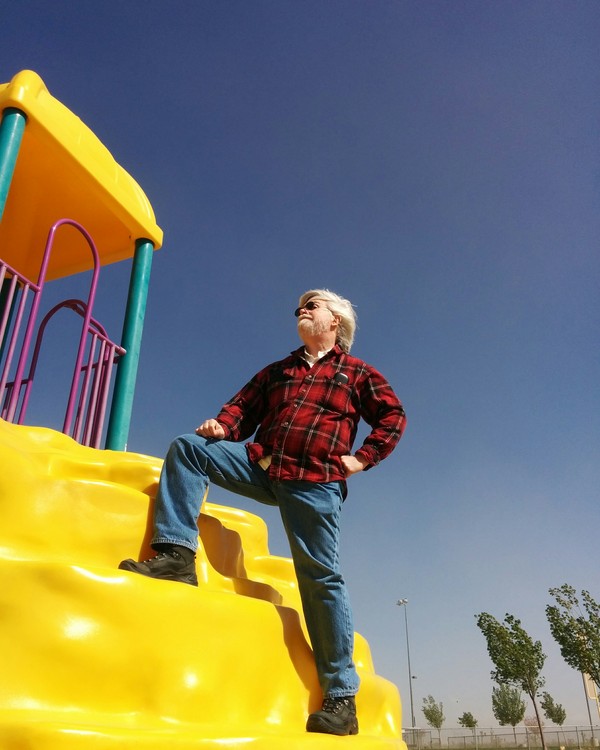 Couchsurfing profile picture for @interplanetary