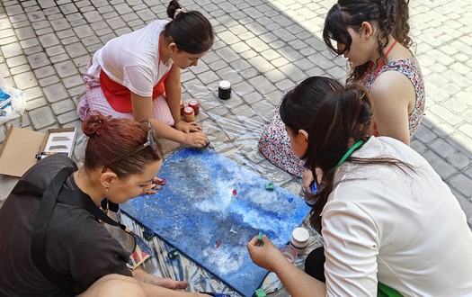 Hangout image