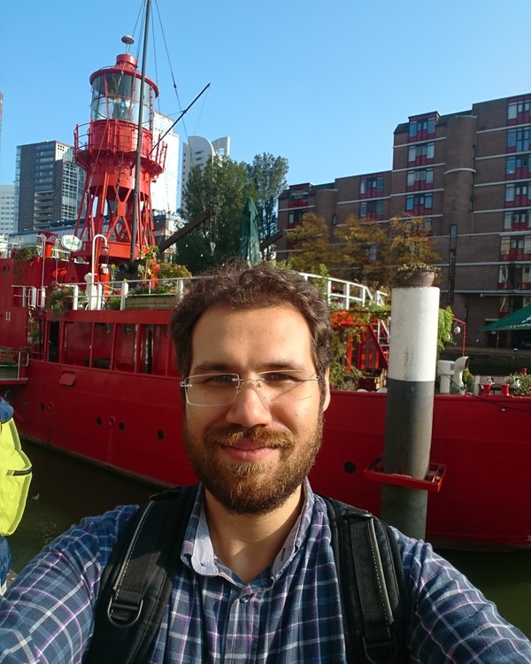 Couchsurfing profile picture for @taner