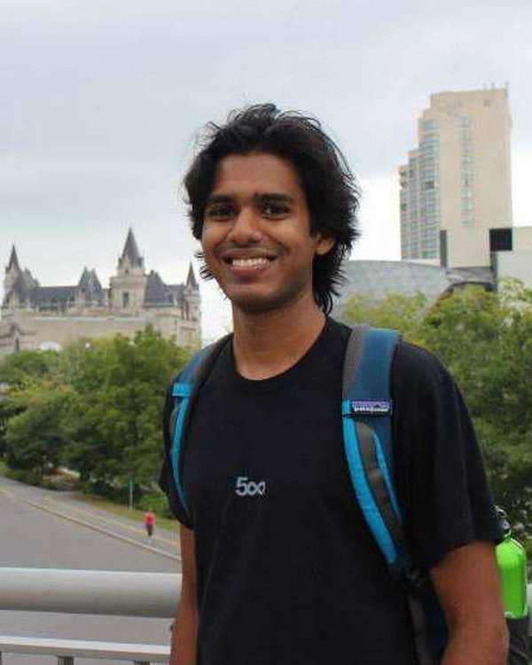 Couchsurfing profile picture for @yasith