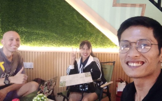 Hangout image