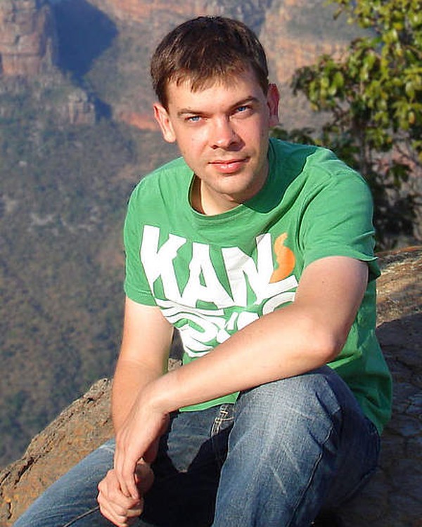 Couchsurfing profile picture for @kirua